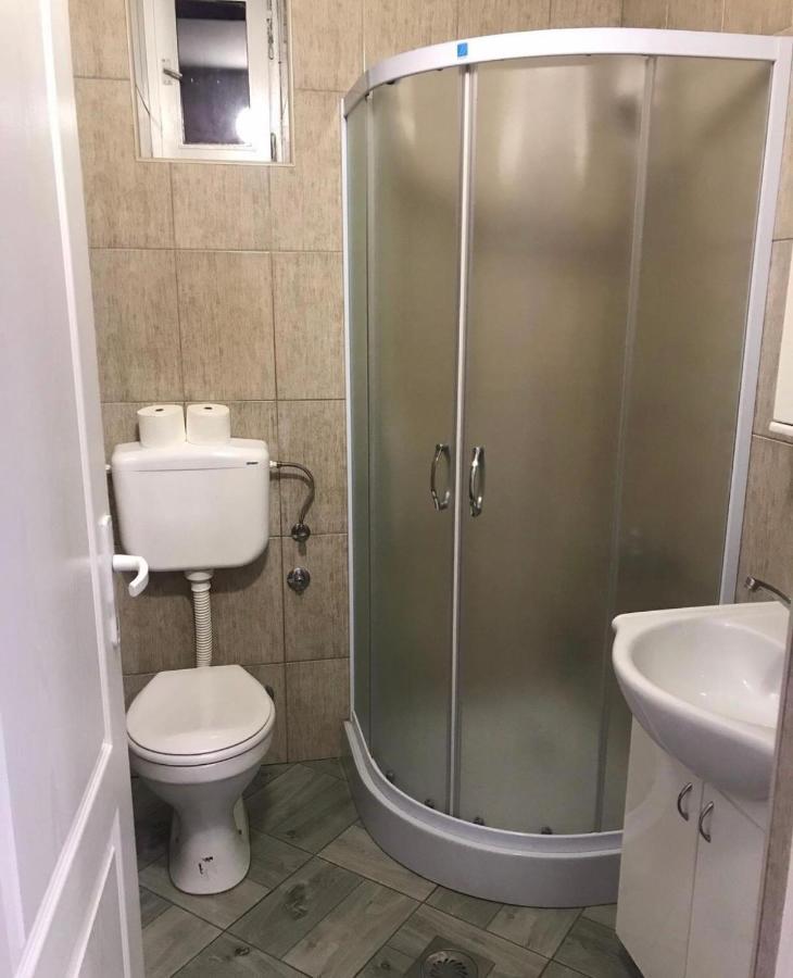 Zen Apartmani Zrenjanin Bagian luar foto